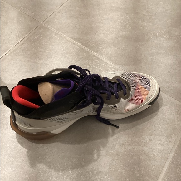 Men’s jordan shoes - Picture 6 of 6